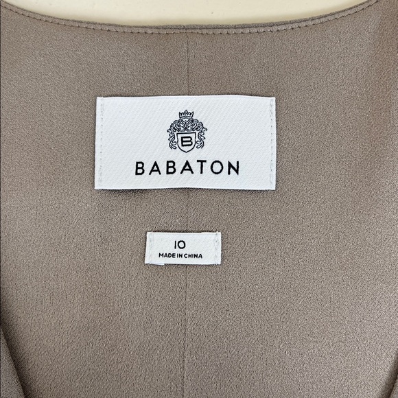 Aritzia Babaton Deniro Vest Taupe size 10 - Picture 6 of 10